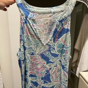 Size small, cotton, lily shirt